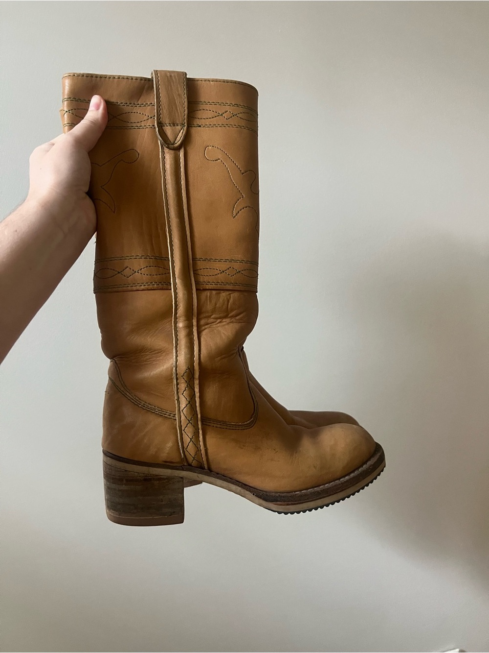 Vintage leather campus boots / roper boots - women’s size 8 - made in Korea